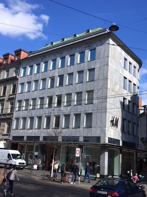 corti-referenzen-bau-geschaeftshaus-hm-zuerich-01